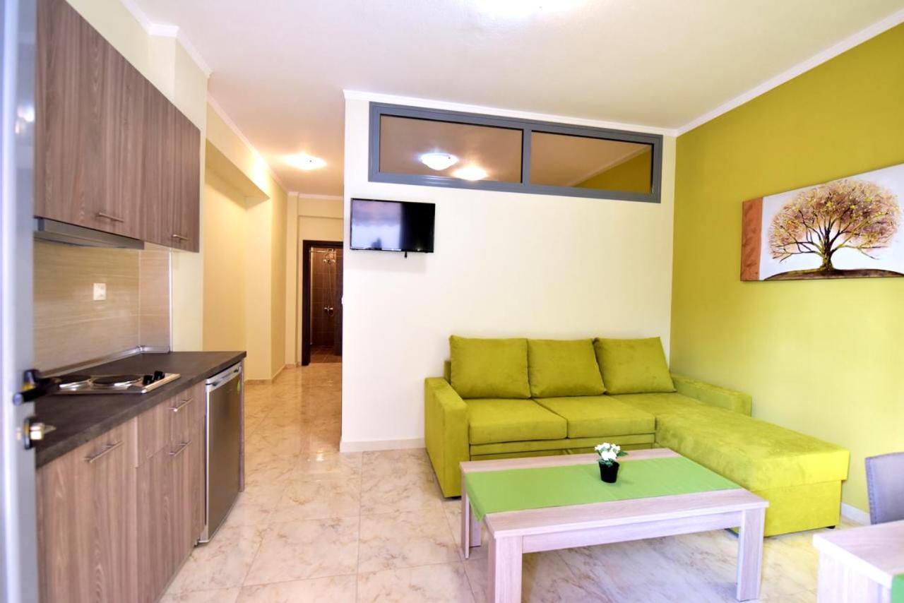 Elia Beach Modern Suites Flogita Extérieur photo